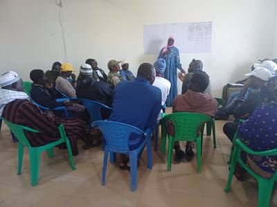 Practical field training on production costs and storage solutions